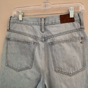 Madewell Classic Straight Leg Lightwash Jeans
